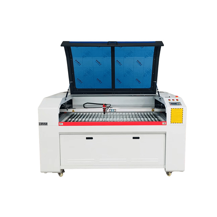 How a CO2 laser cutting machine typically works