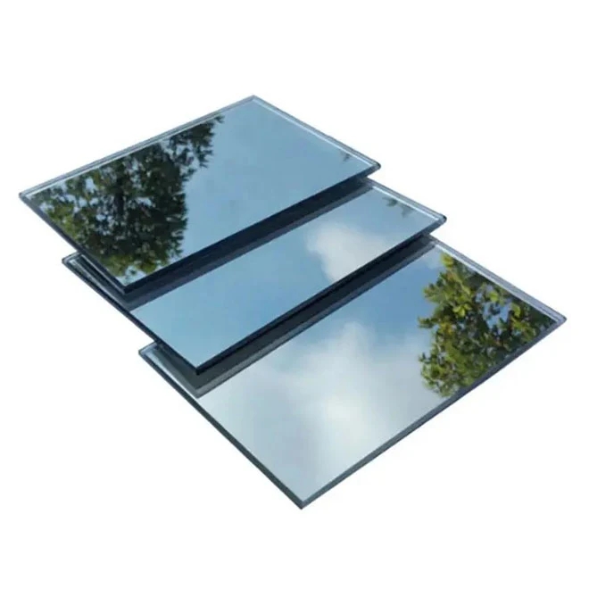 reflective-glass-for-building_523464.webp.jpg